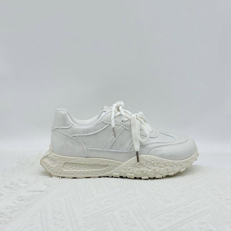 Inner height-increasing little white shoes for women and small men 2025 spring retro polished thick-soled versatile Agam training sports shoes