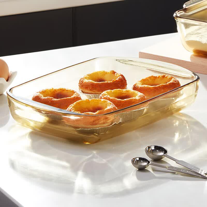 Corning Amber Rectangular Borosilicate Glass Baking Dish