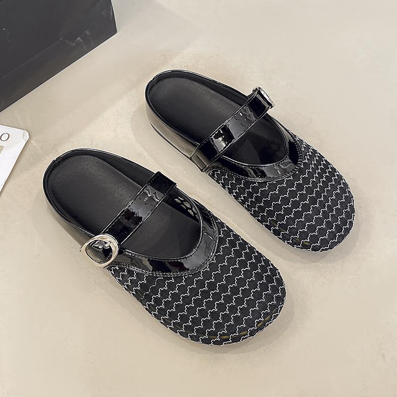 Mesh Hollow Cool Slippers Women's 2025 Summer New Temperament Shallow Mouth Flat Bottom Slippers Fishing Net Shoes