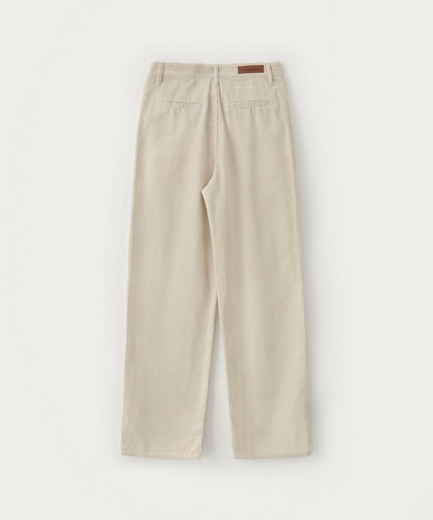 Sseomweeobeoteo Sander Corduroy Pants - Cream