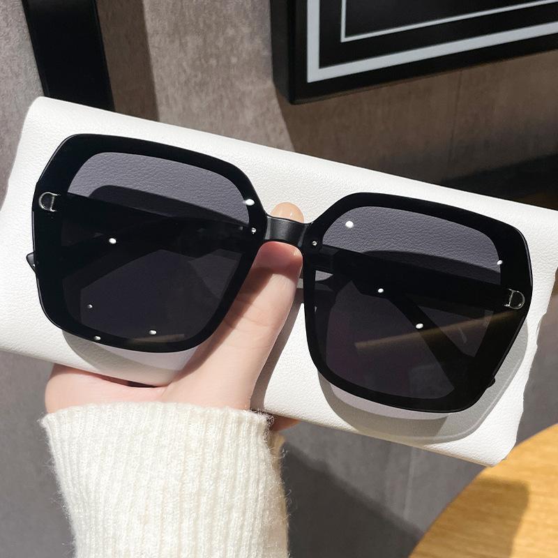 New Oversize Designer Women Sunglasses Luxury Brand Female Sun Glasses Square Unisex Glamour Eyewear UV400