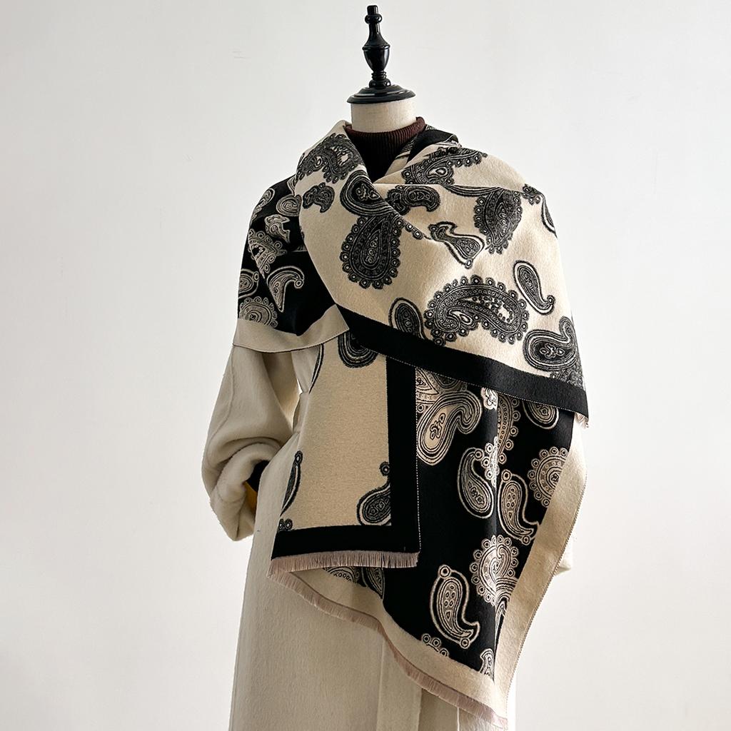 Luxury Fashion Womens Paisley Pattern Shawl Faux Cashmere Warm Autumn Winter Scarf for Mujer Femme Stylish Accessory Bufand