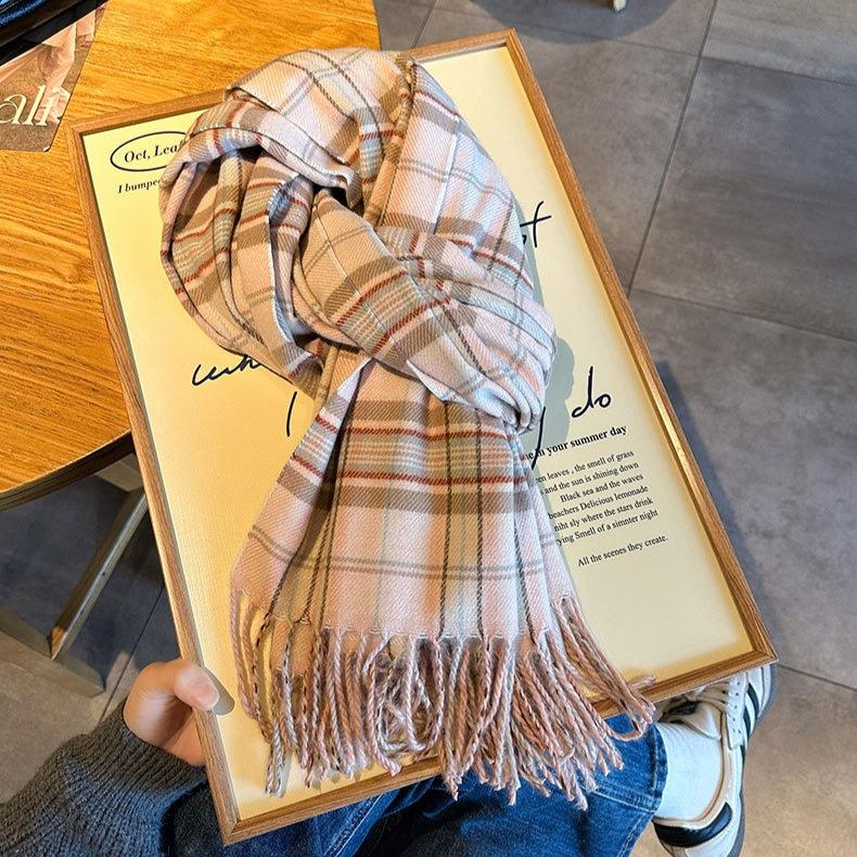 Women's Vintage Plaid -Like Scarf, Thickened Fringed Shawl for Autumn and Winter, High-End Warmth and Cold Protection