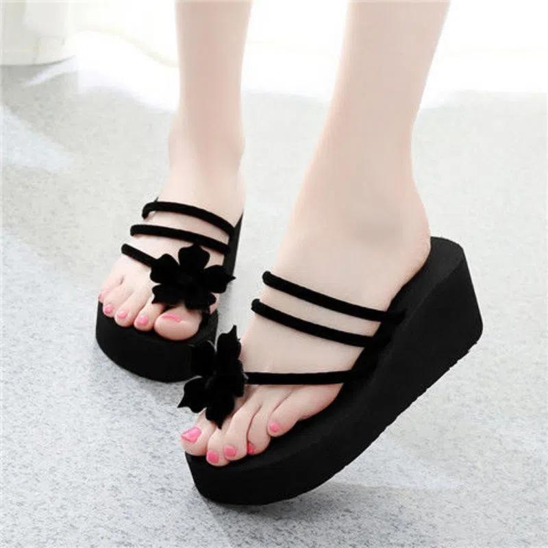 High Heeled Thick Sole Slippers Women's Flip-flops Summer Beach Anti Slip Fashion Outwear Sandals Simple and Casual Style