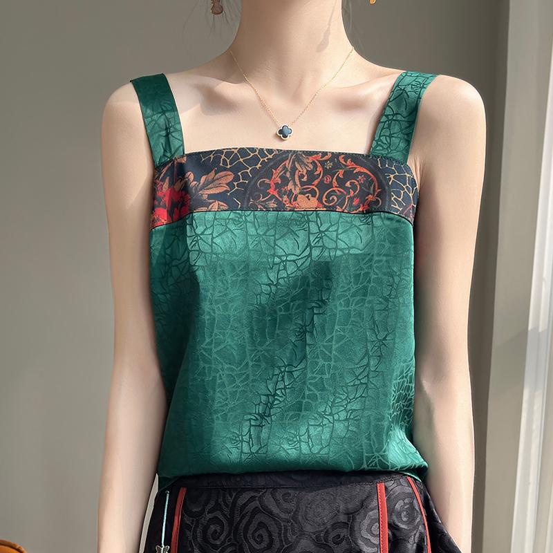 Chinese Embroidery Silk Camisole with Square Collar and Sleeveless Design