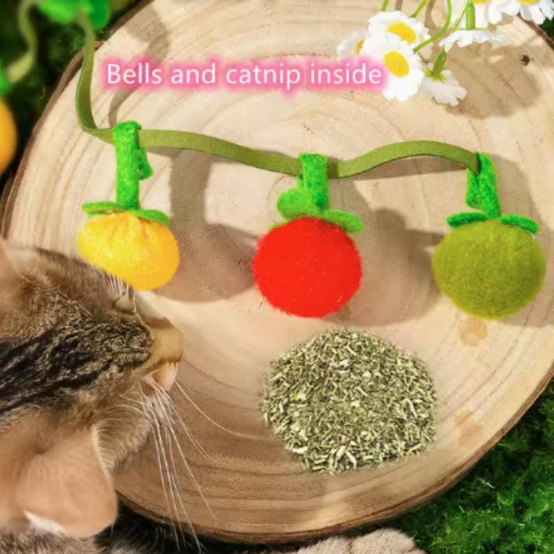 Portable Cartoon Tomato Cat Scratch Toy Plush Teaser Rope with Bell Funny Simulated Fruit Interactive Cat Teaser for Indoor Play