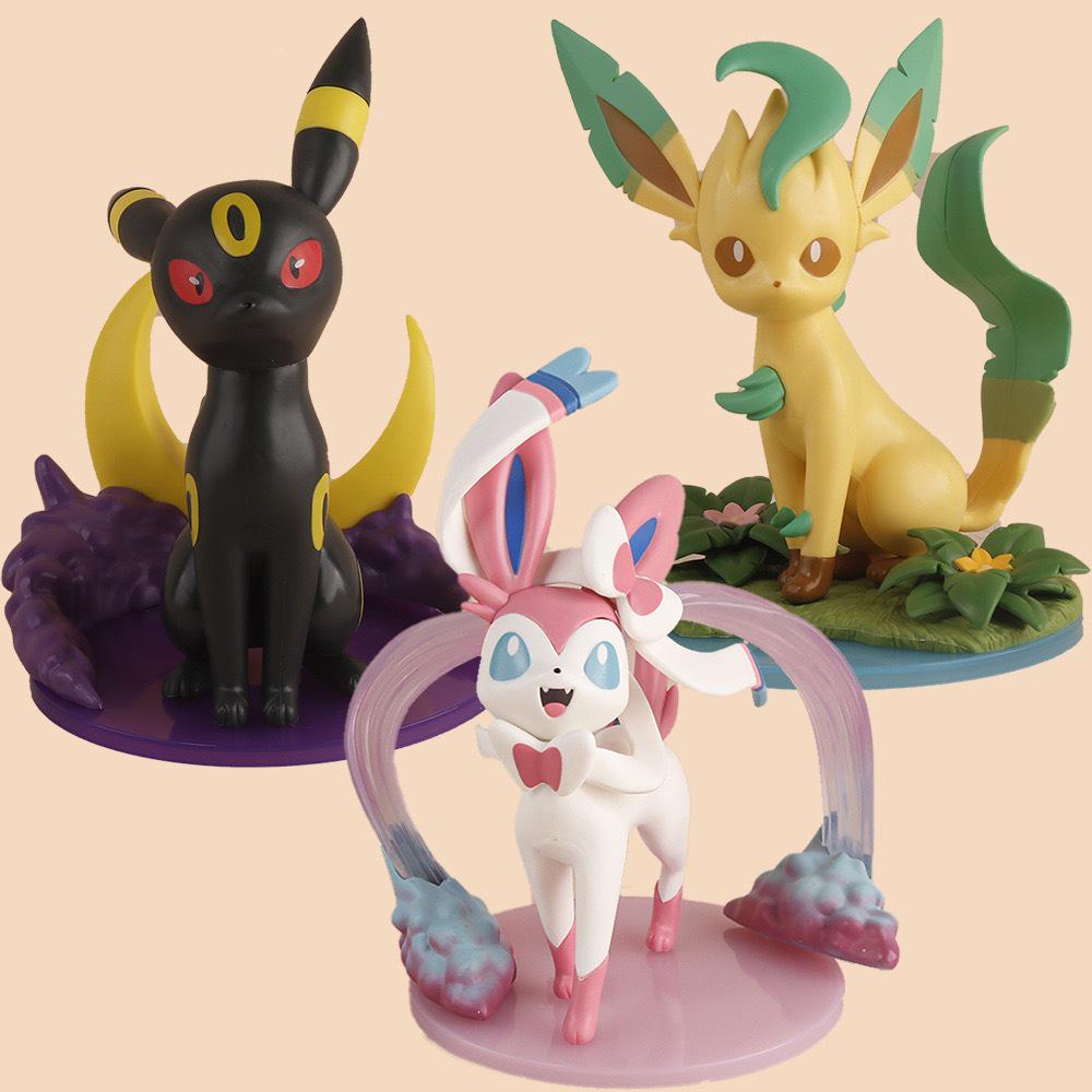 Eevee Family: Moon Leaf Sprite Desktop Ornament – Cute Pokémon Figure