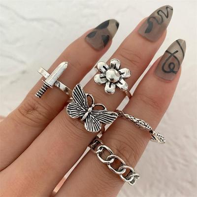 2023 Geometric Leaf Ring Personalized Exaggerated Temperament Elegant Combination Set Joint Ring