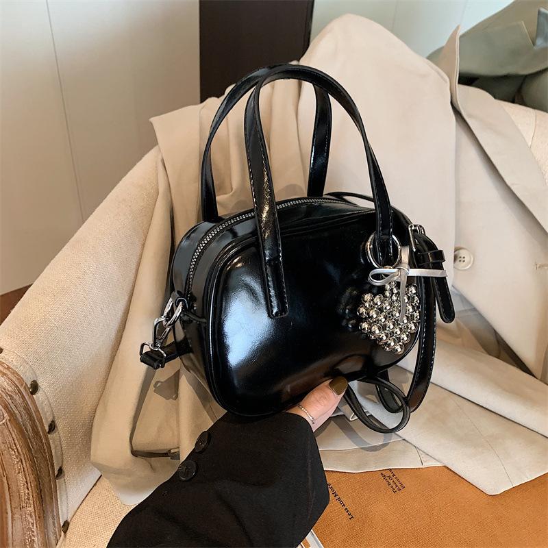 Premium Handbag Bag Women's New Popular Fashion Shoulder Bag Versatile Commuter Messenger Small Square Bag