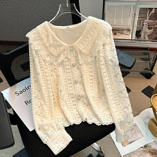 Elegant Long Sleeve Lace Pullover: Warm Velvet Base Layer for Women L