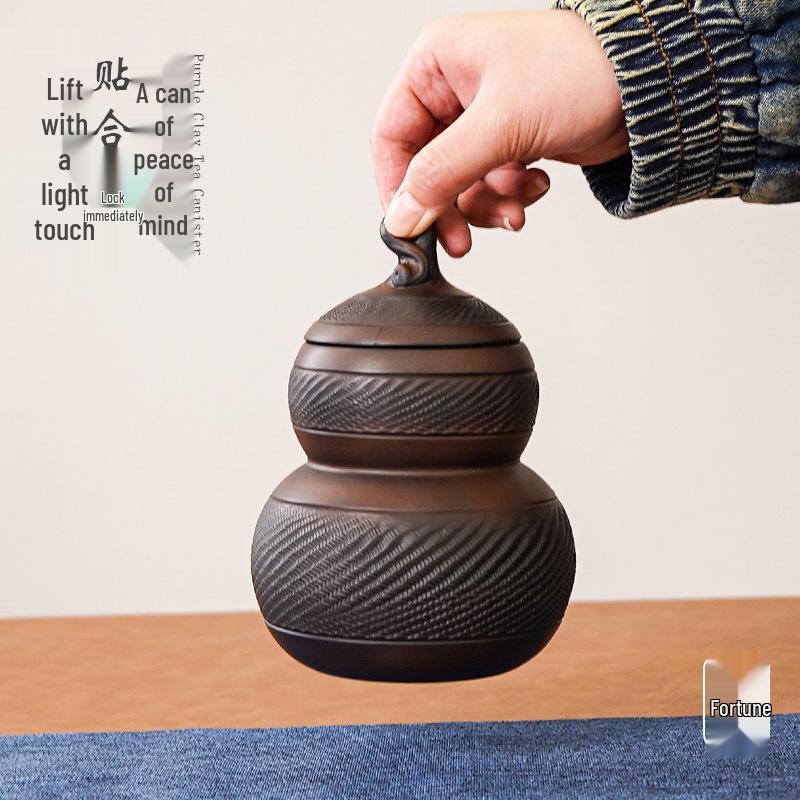Large Retro Jianshui Purple Clay Gourd Jar for Pu'er and Green Tea Storage