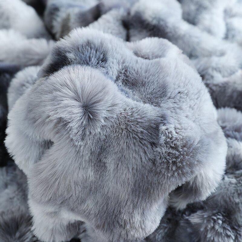 Thick and Warm Modern Blanket Autumn and Winter Bubble Velvet Rabbit Fur Blanket Plush Sofa Towel Pillow Cover Soft and Comfortable Bed Sheet