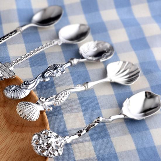 5Pcs/Set Coffee Scoop Antique Graceful Shape Alloy Royal Style Table Spoon for Home