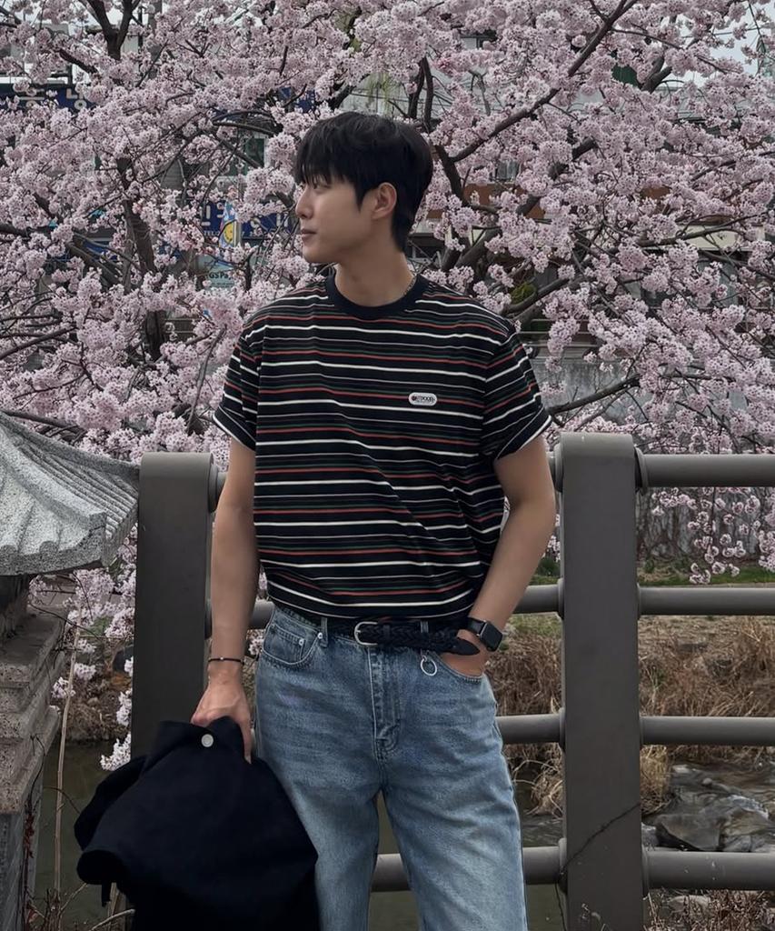 OUTDOOR PRODUCTS Striped T-Shirt (Black)