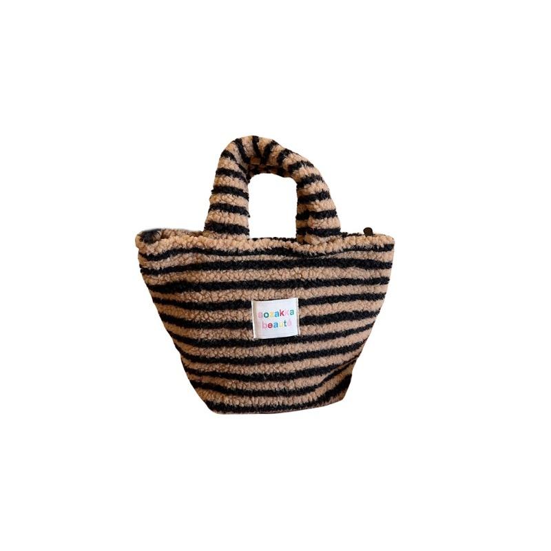 11 Winter fashion plush women's bags, new cute polka dot handbags, commuting handbags to work