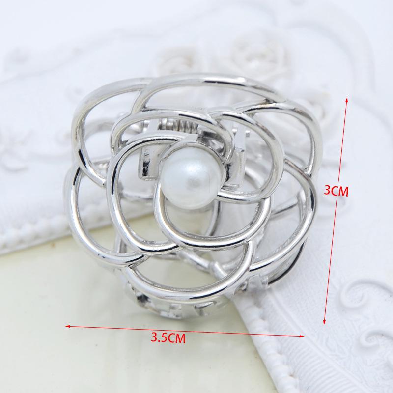 INS Minimalist Metal Claw Hairpin: Small & Medium Retro Hair Clip for European & American Styles, Korean Headwear