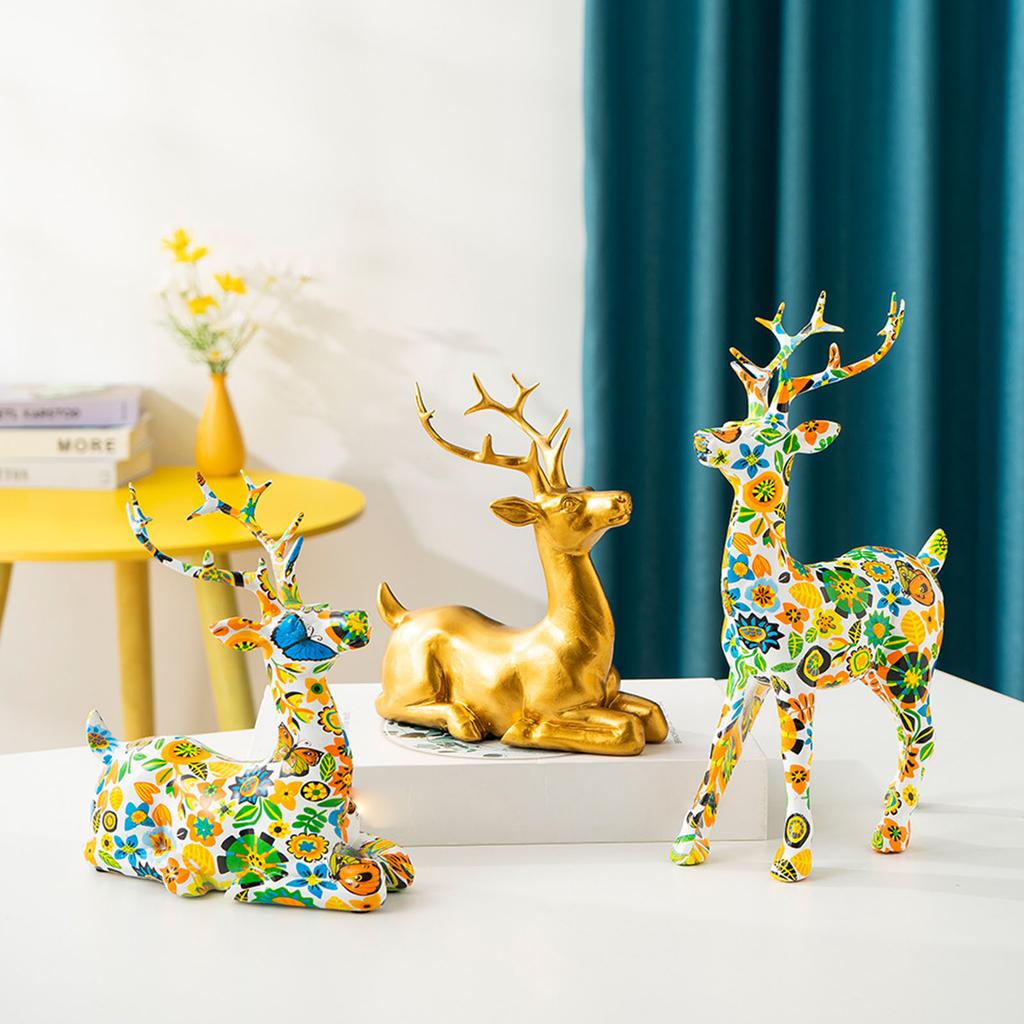 Christmas Golden Reindeer Figurine Resins Deer Sculpture Ornament for Indoor Home Office Tabletop Bookshelves Decors