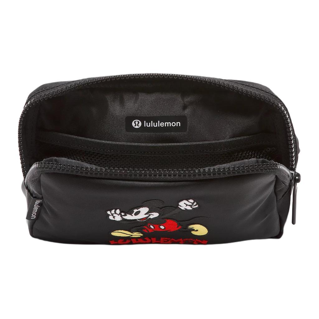 Lululemon X Disney Everywhere 1L Mickey Mouse Embroidered Zipper Nylon Shoulder Crossbody Waist Bag Unisex bags Black LU9BQ6S-0001