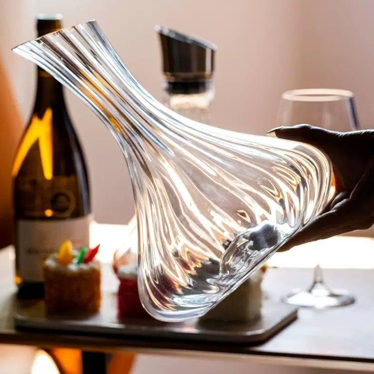 Premium Quick-Use Crystal Glass Wine Decanter with Lid