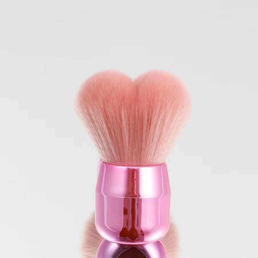 Xiaohongshu-Recommended Mushroom Head Makeup Brush: New Blusher & Powder Tool