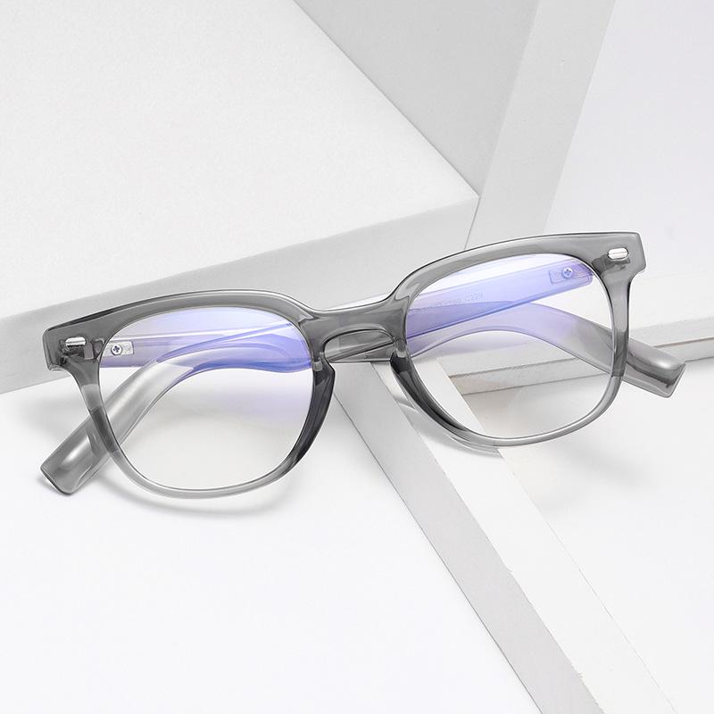 

Retro Fashion Unisex TR90 Anti-Blue Light Eyeglass Frames in Stock