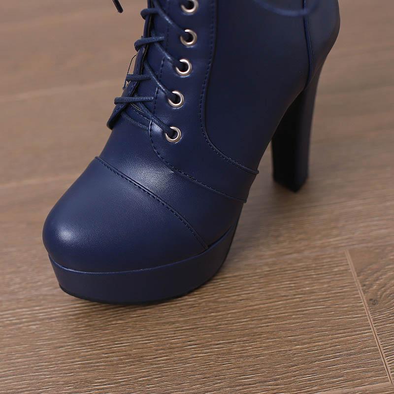 Women's High Heel Short Boots Autumn and Winter New Waterproof Platform Thick Heel Versatile Large Roman Short Boots