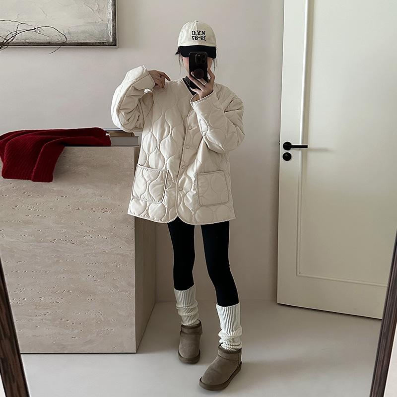 

Женская хлопковая куртка в клетку, ретро, новинка 2025 года, корейская версия, свободная, BF, средней длины, хлопковая куртка, зимний тренд, универсальная XL бежевый