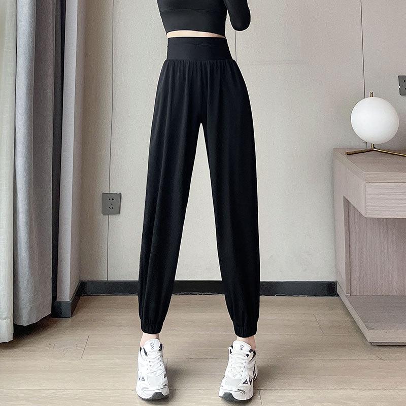 2024 Women's Quick-Dry Running & Gym Sportswear Set for Hiking, Badminton, Morning Runs, & Yoga