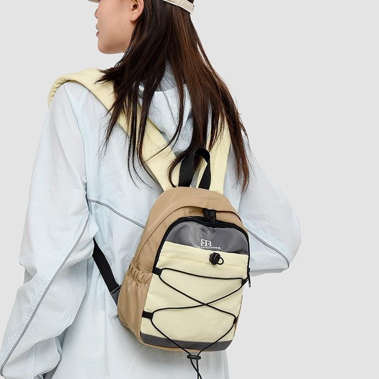 Schoolbag backpack women's 1011 new simple and fashionable commuter backpack Korean version small backpack high school student leisure small schoolbag