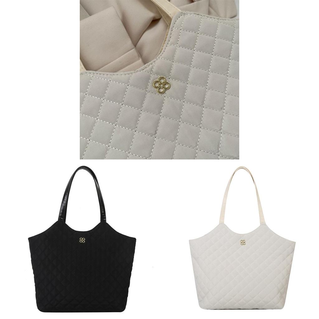 Street Style Womens Handheld Shoulder Bag With Quilted Design And Inner Pockets