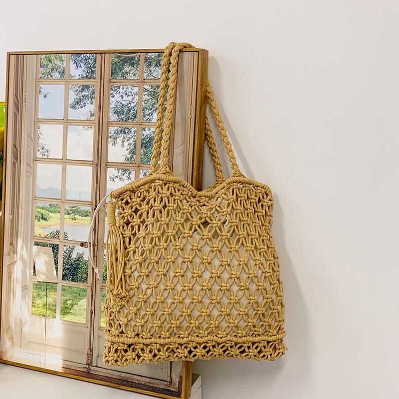 

Вязаная сумка из соломы большой вместимости, женская летняя новая, для отпуска, вязаная сумка, ленивый ветер, на плечо, для поездок на работу, сумка-тоут коричневый