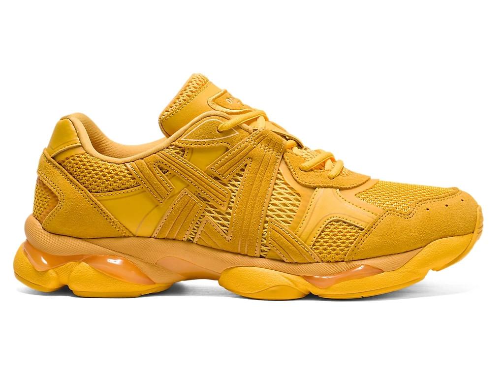 1183C478-750  Onitsuka Tiger Tigrun Yellow (Men's)