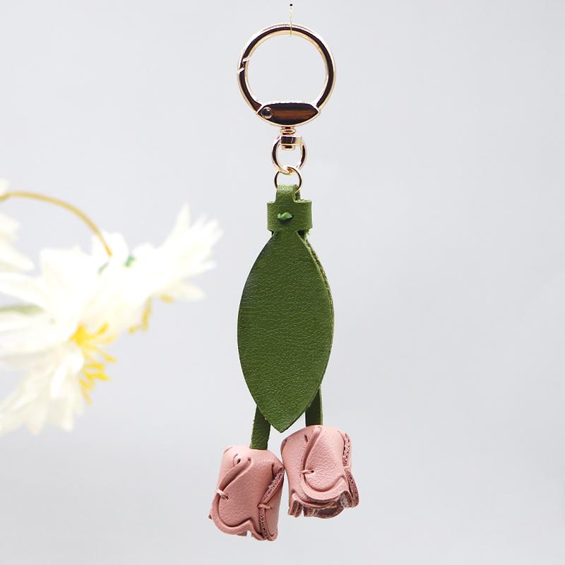 

1 шт. Подвески для сумки Модные Цветочная форма Аксессуары для одежды Брелоки Подвески для сумки Форма тюльпана Высококлассные Многоцветные телесный