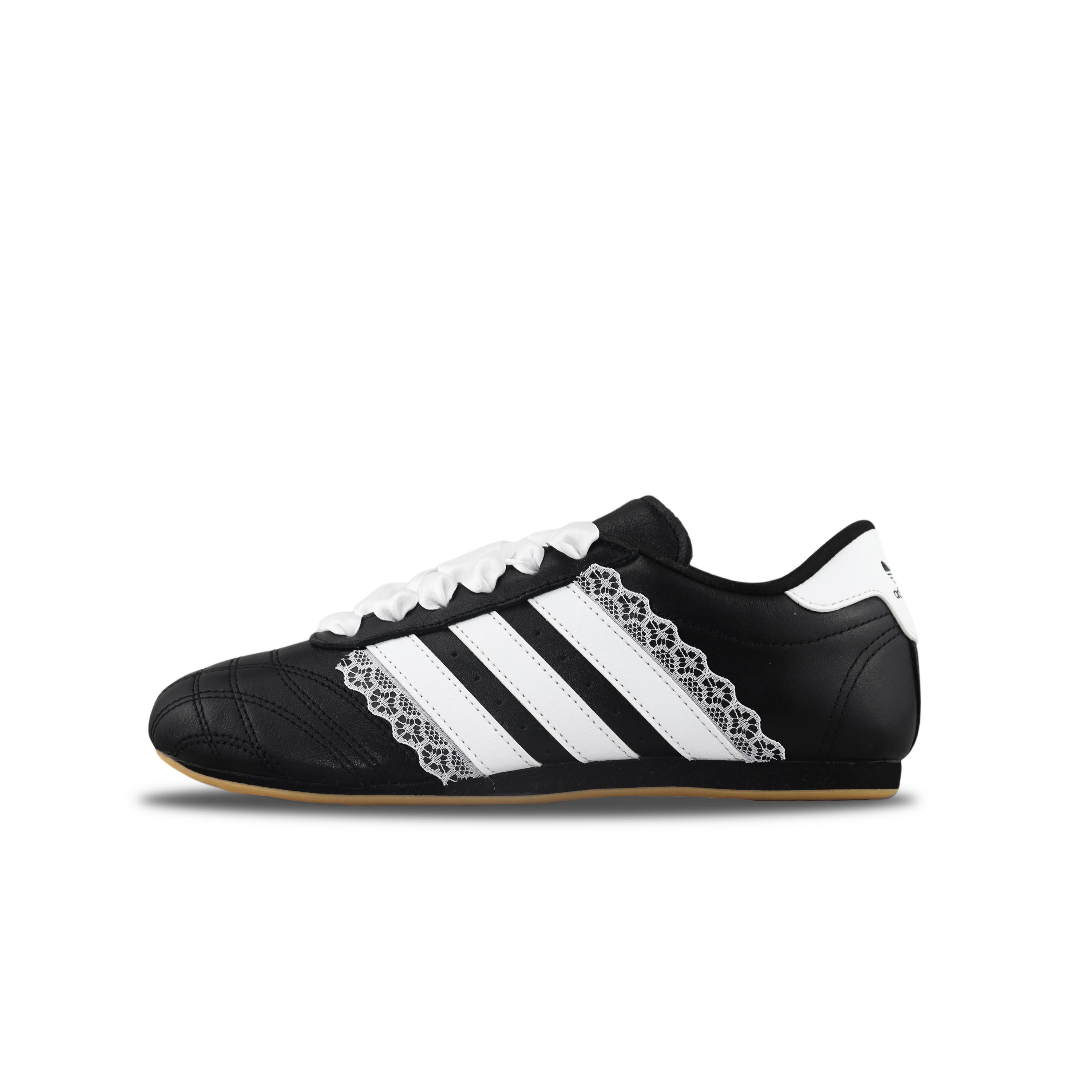 

Adidas Originals Taekwondo Slip Resistant, Abrasion Resistant, Lightweight Low top Training Shoes Women s Black JS1193(Team129-) 38⅔