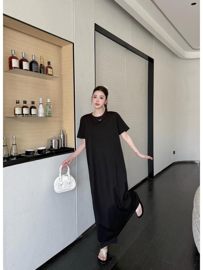 61035# Stylish Women's Over-the-Knee Slimming T-Shirt Dress - Simple, Modern, Short-Sleeved, and Loose-Fitting