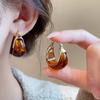 Vintage Coffee Colored U-shaped Earrings, Simple and Luxurious, Showcasing High-end Texture. Daily Commuting Temperament Earrings