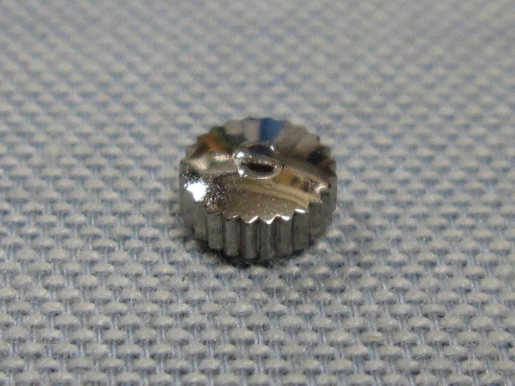 SEIKO S part Silver crown with Crown S mark 137