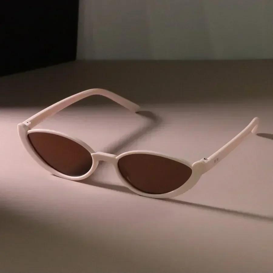 High Quality Classic Square Casual Fashion Sun Glasses Women Men Vintage Stylish Oval Shaped Minimalist Female Male