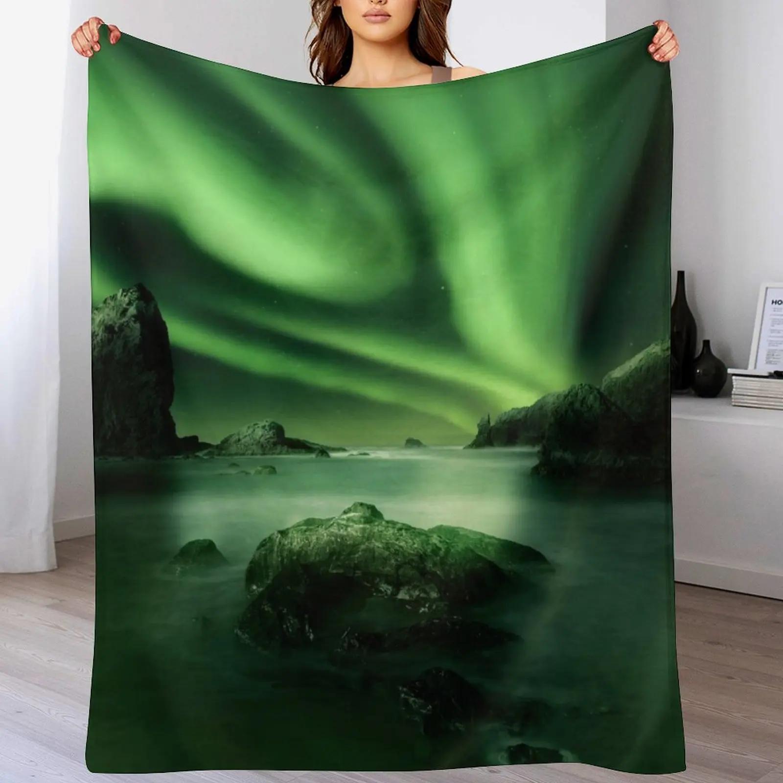 

Aurora Northern Lights Reflection Throw Blanket Stylish Decor Blanket Gift for Friends Roommate 102x76cm(40x30in)