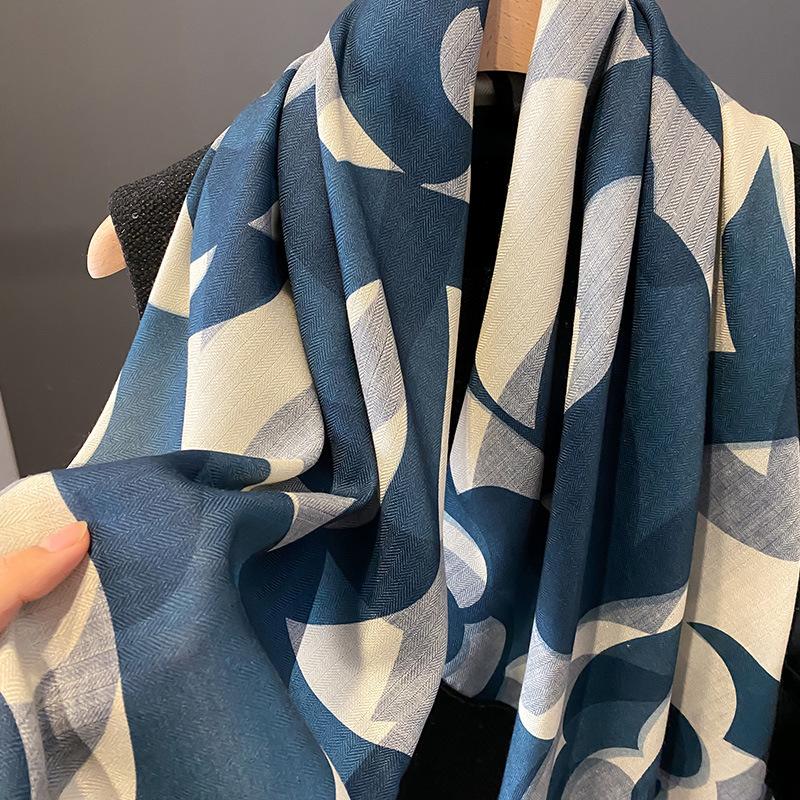 Korean Version New Spring and Autumn Summer Double-sided Printed High-end Scarf Scarf Fashionable Age-reducing Sunscreen Shawl Scarf for Women