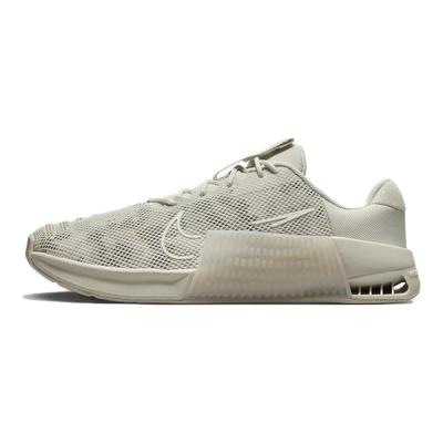 Metcon 9 AMP Light Bone Sail Women Sneakers Cream Light-Orewood-Brown Phantom DZ2539-002