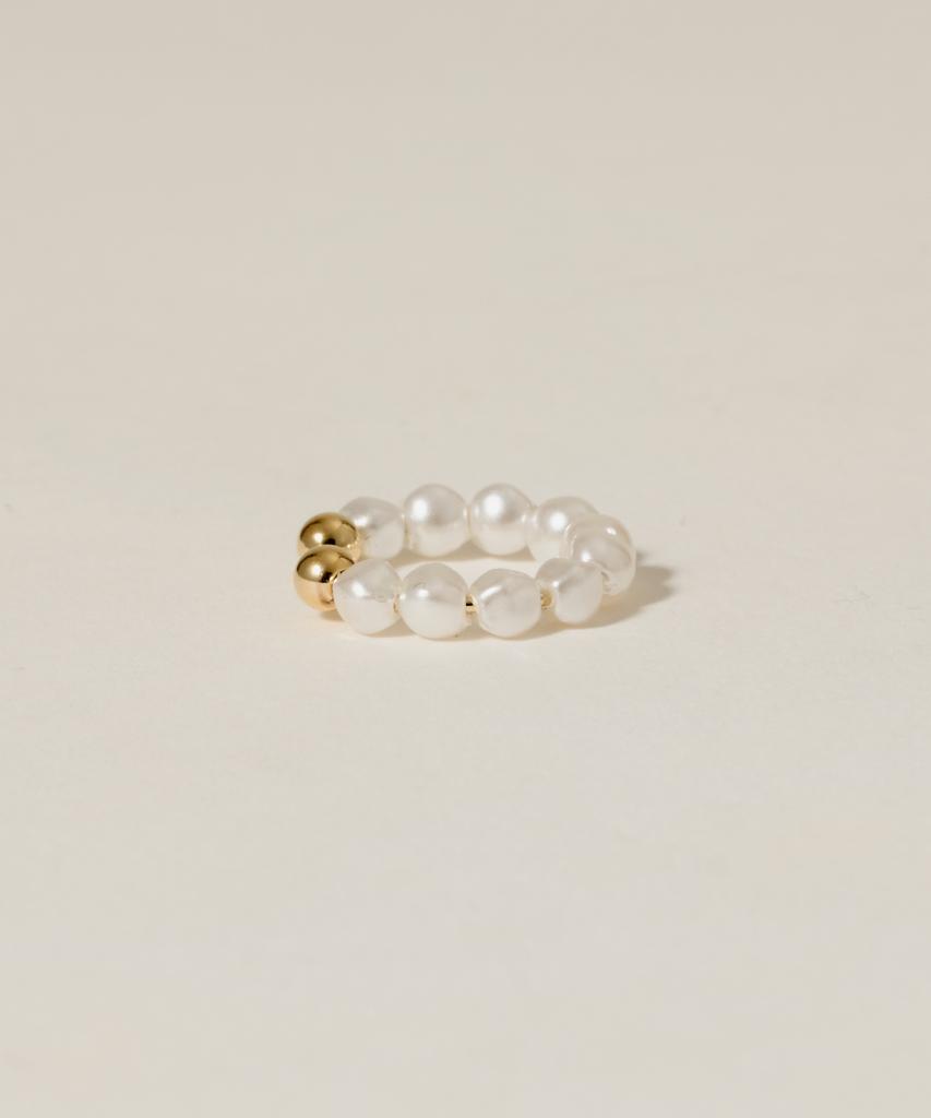 Novice Tokyo Baroque Pearl Ear Cuff / Gold