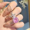 Kreatives Glücksfarben-Schatz-Halsketten-Set mit chinesisch-rotem High-Carbon-Diamant-Anhänger und Ohrsteckern aus rosa Diamanten im Vogelnesterschliff