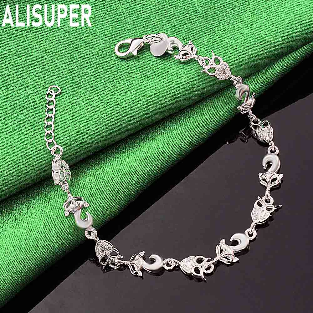 925 Sterling Silver Fox and Heart Design with AAA Zircon Gemstones - Beautiful Gift Jewelry