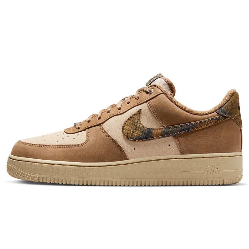 Nike Men's Air Force 1 Low-Top Sneakers