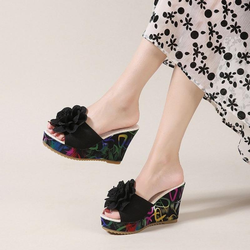 2026 New Women Platform Slippers Summer Beach Wedges Sandals Fashion Flower Women Casual High Heel Slippers
