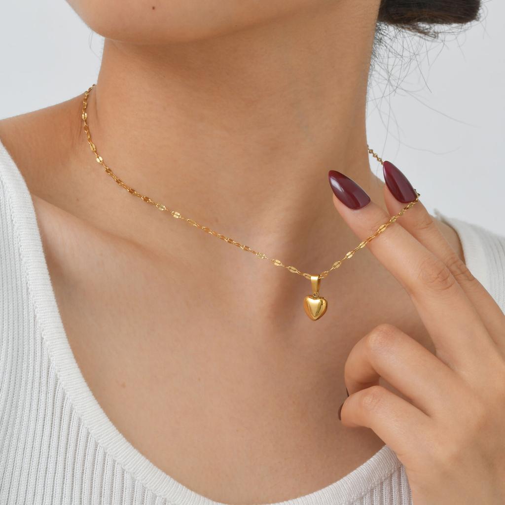 Vnox Sweet Romantic Heart Pendant Necklace Stainless Steel Lip Chain Adjustable Women Choker Female Jewelry Mother's Day Gift