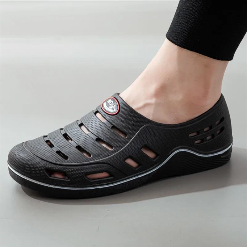 Buty z dziurkami Męskie Letnie Antypoślizgowe Buty Robocze Codzienne Sandały Studenckie Oddychające Baotou Buty na Plażę Spływy Kajakowe