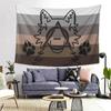 VIKAMA Wolf Tapestry Alpha Spirit Howling Wolf Profile Wall Art TribalStyle Tapestry Suitable for Game Rooms and Offices