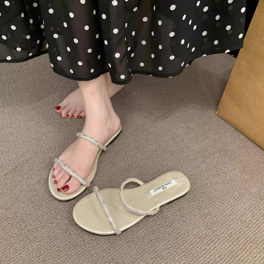 Flat-bottomed Rhinestone Fashion Sandals 2025 Summer French Sweet Yellow Open-toed Vacation Beach Cool Slippers Women's Shoes